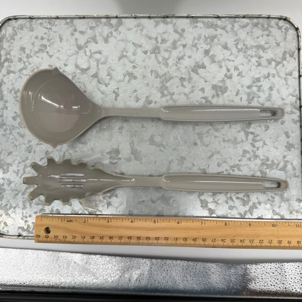 Vintage‎ EKCO USA Kitchen Utensil Set Taupe Gray Ladle and Pasta Server 2pc